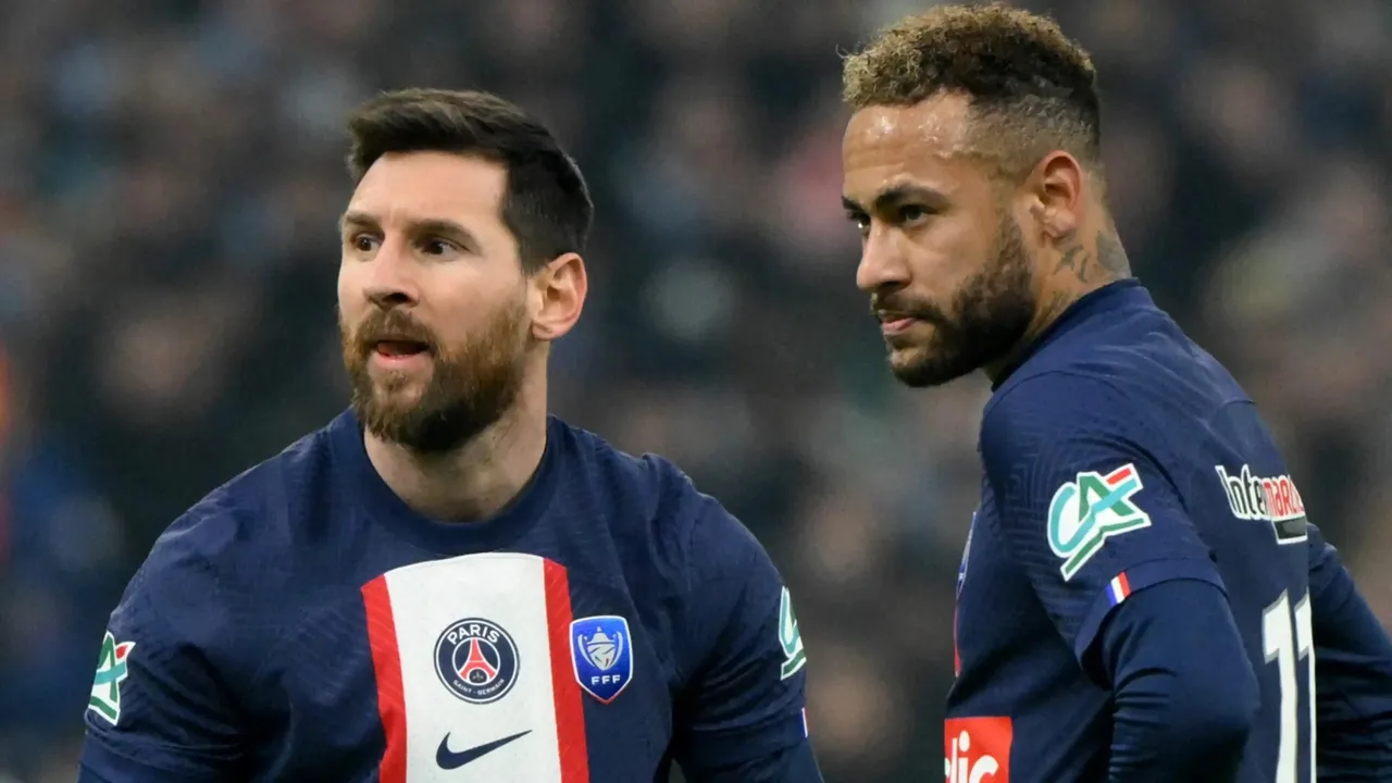 Neymar | "Brother... it didn't turn out as we thought," Neymar sends farewell message to Lionel Messi | Sportz Point