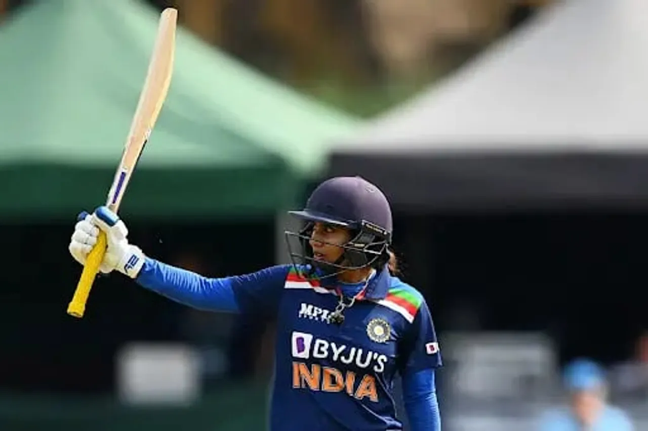 Will Mithali Raj change her batting position to prepare for the 2022 Women's World Cup? | SportzPoint.com
