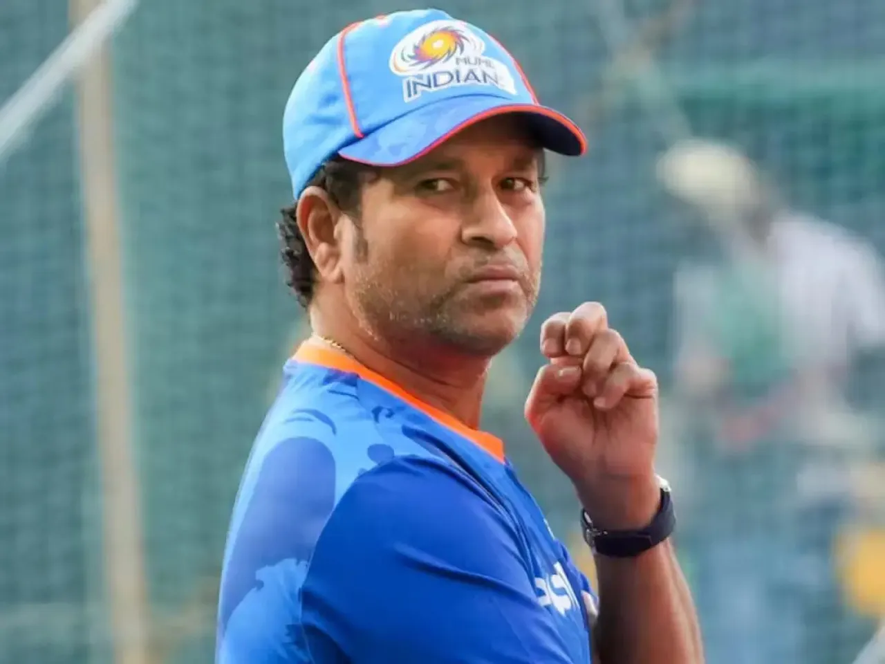 Sachin lodged a complaint to Mumbai Police | Sportzpoint