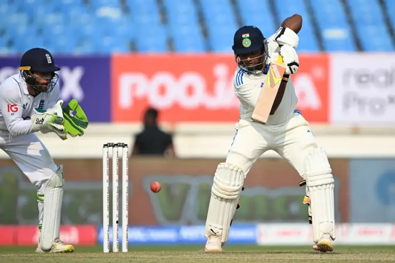 Sarfaraz Khan is just right-handed Rishabh Pant: Netizens can't wait to see these two bat together