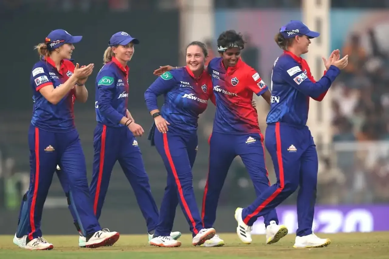 WPL 2023: Delhi capitals registered their first victory in their very first game against RCB | Sportz Point