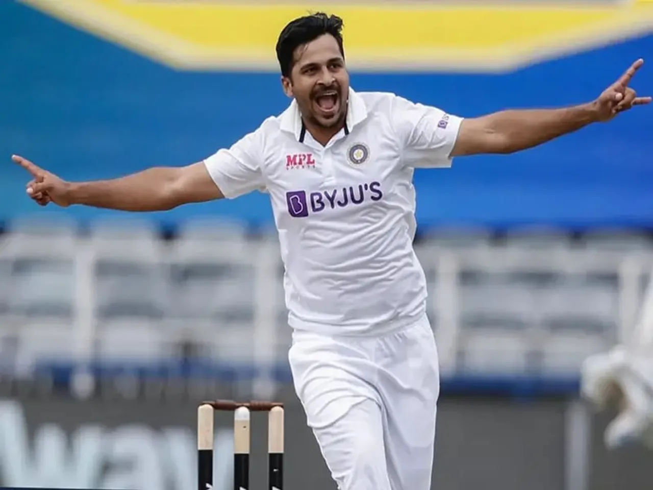 "I will play both Shardul Thakur and Ashwin"- Aakash Chopra picks his bowling attack for the 5th Test vs England | SportzPoint.com