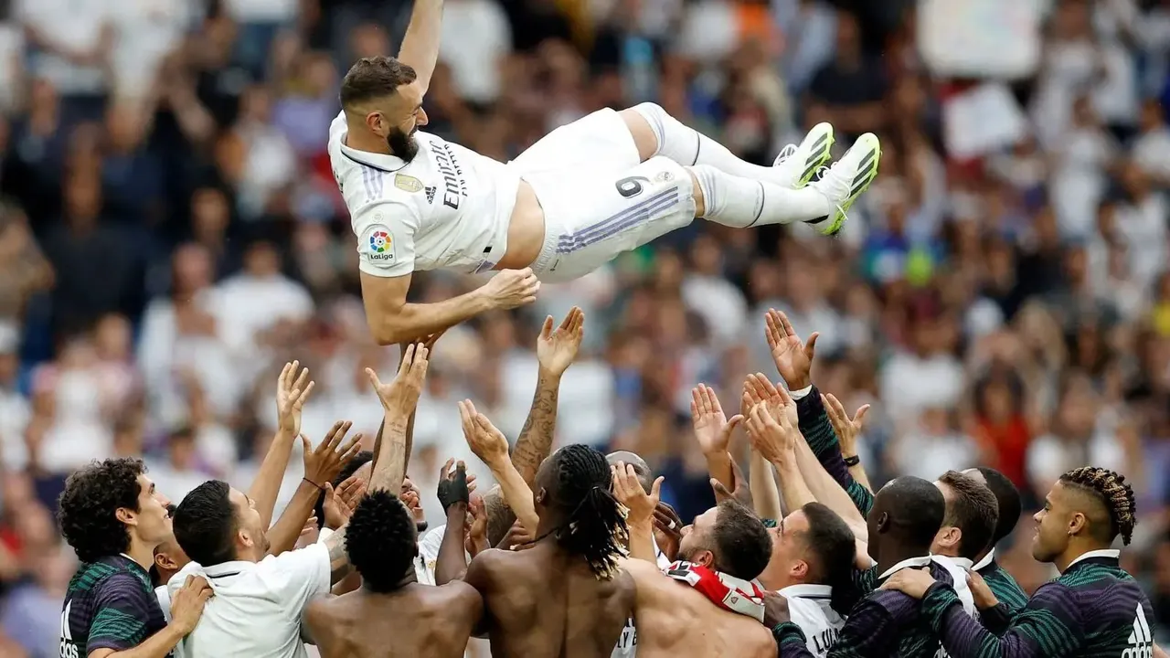 Karim Benzema | Karim Benzema broke Cristiano Ronaldo's record in his final Real Madrid appearance against Athletic Club | Sportz Point