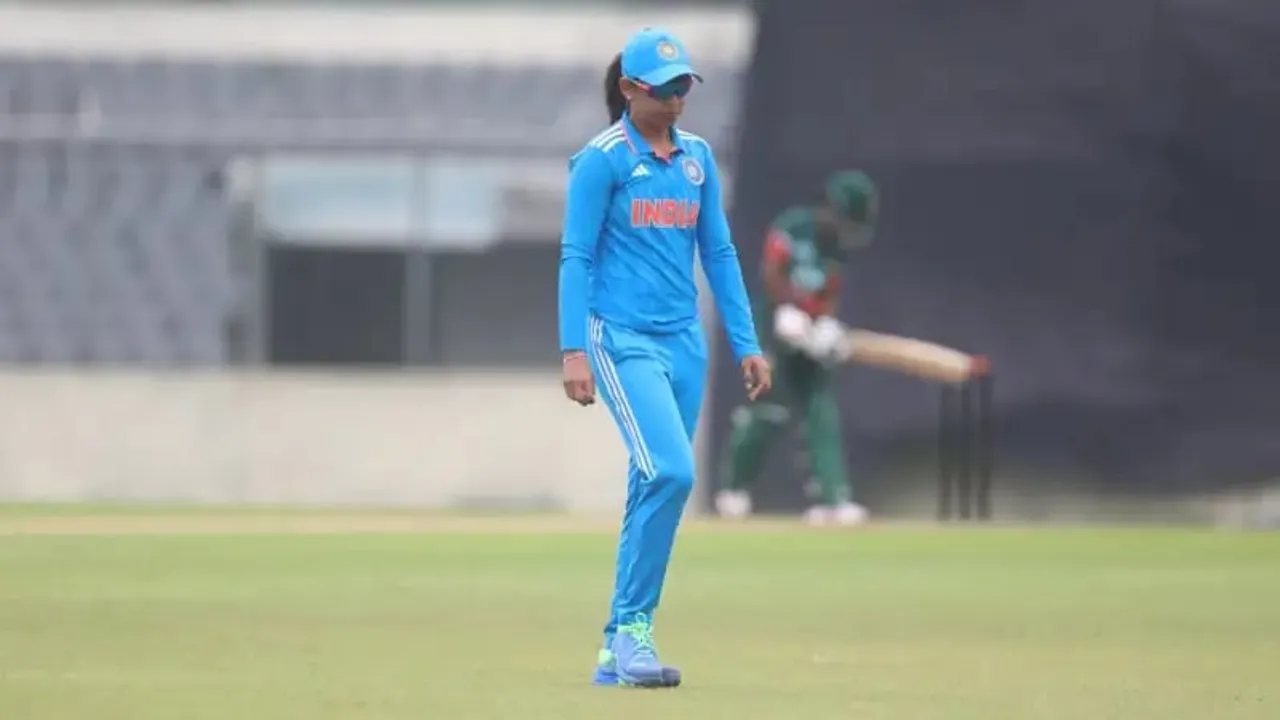 Harmanpreet Kaur | "The kind of umpiring that was happening we were very surprised:" Harmanpreet Kaur doesn't hold back in the post-match presentation | Sportz Point