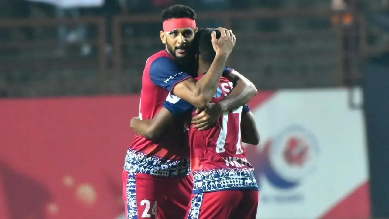 Jamshedpur vs East Bengal ISL 2023-24 Highlights | Manzorro scores a late equaliser to help the Men of Steel register a comeback victory against the Red & Gold Brigade