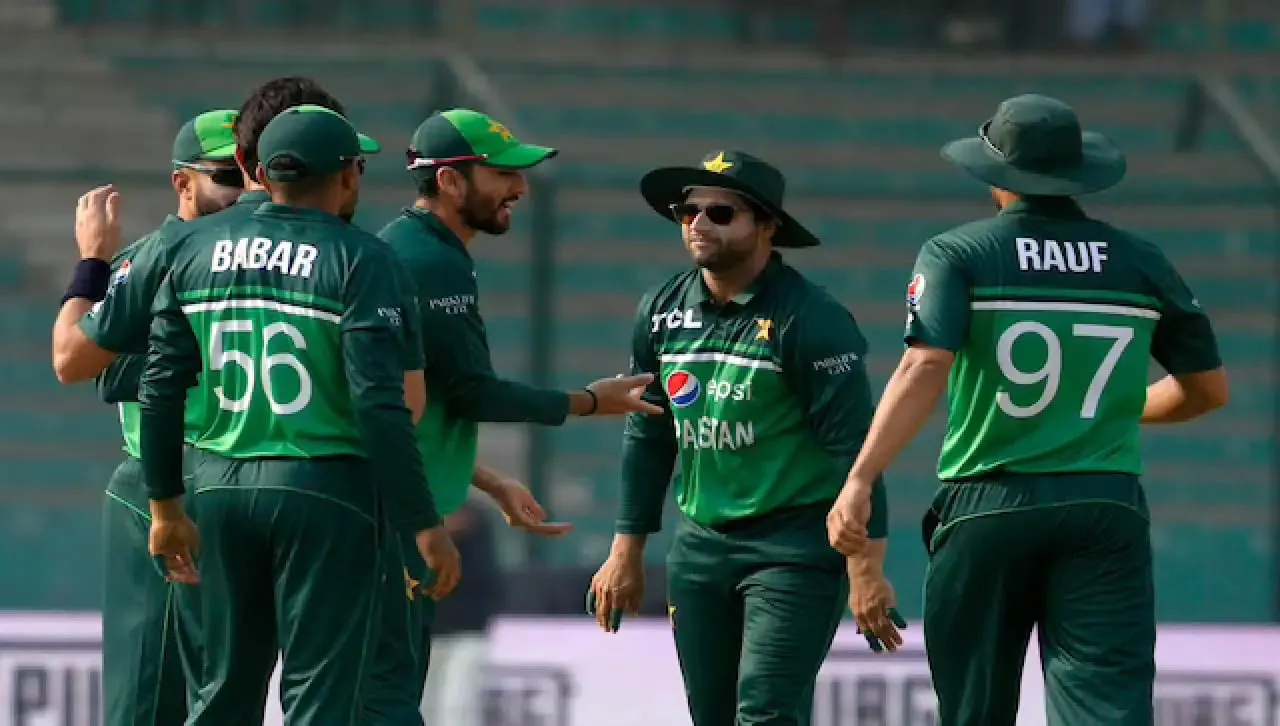 Pakistan beat New Zealand by 102 runs | Sportzpoint