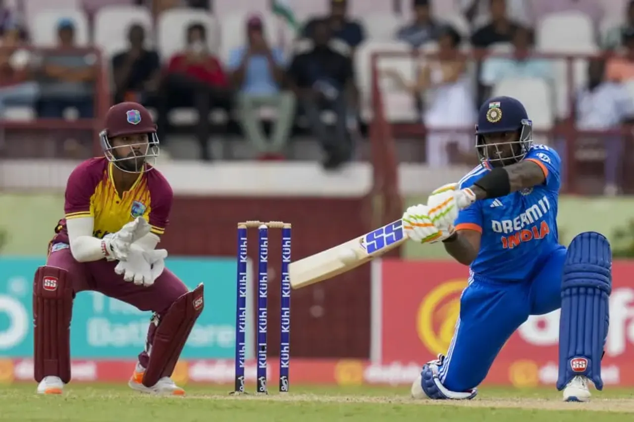 Surya Kumar Yadav | Suryakumar Yadav hits 100 T20I sixes, quickest among the Indians | Sportz Point