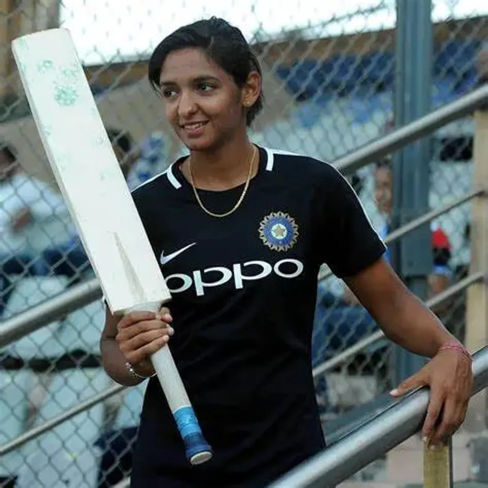 Harmanpreet Kaur becomes the first Indian to win-Sportz Point