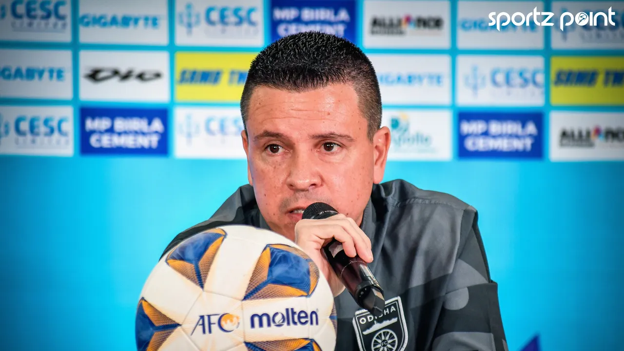 "I prefer to win 5-4 than 1-0," Sergio Lobera reveals his secrets after a 2-5 win against Mohun Bagan in AFC Cup 2023/24