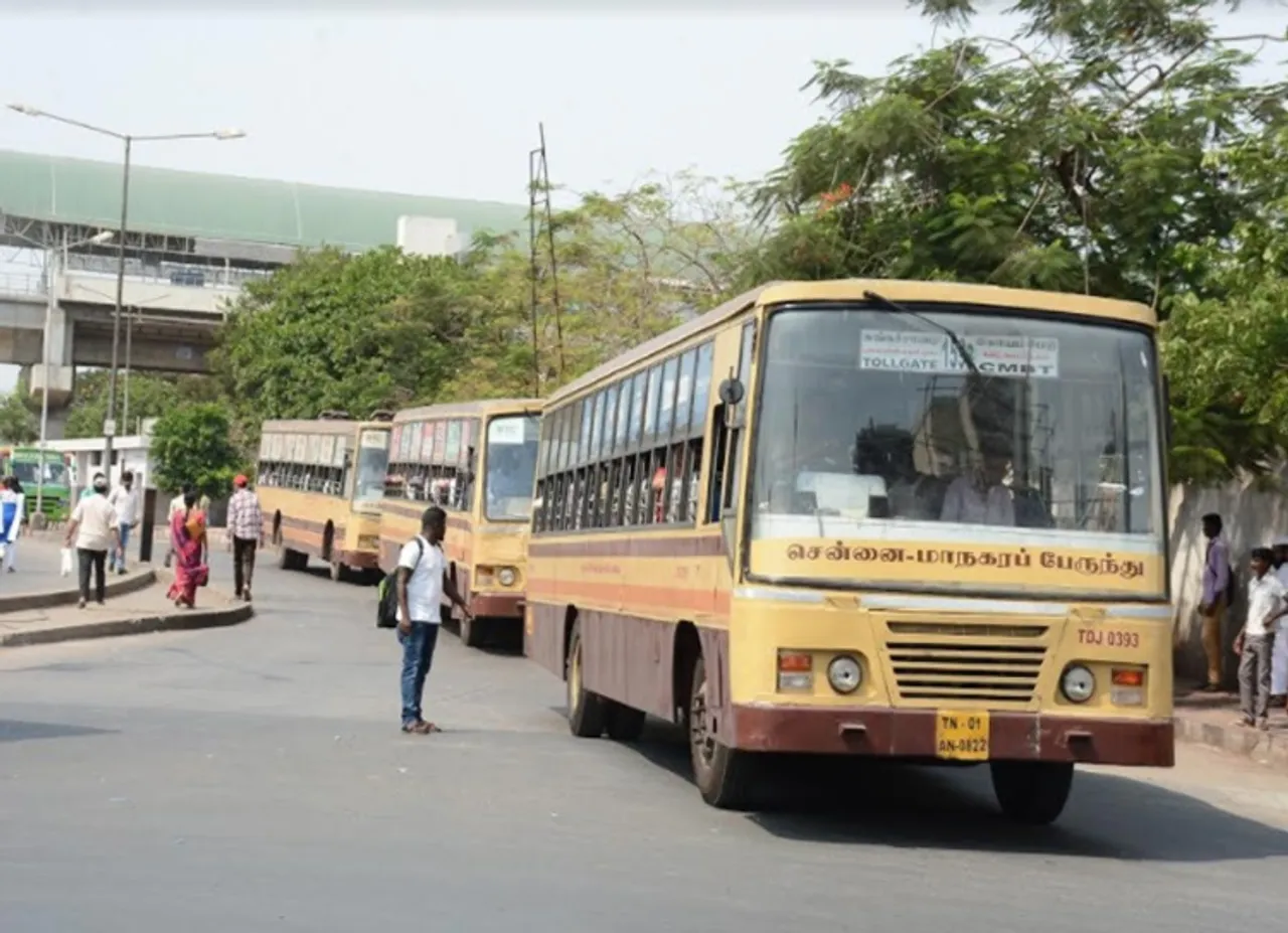 பஸ்ஸை எடுக்காவிடில் எஸ்மா சட்டம் பாயும்: நீதிமன்றம் அதிரடி உத்தரவு