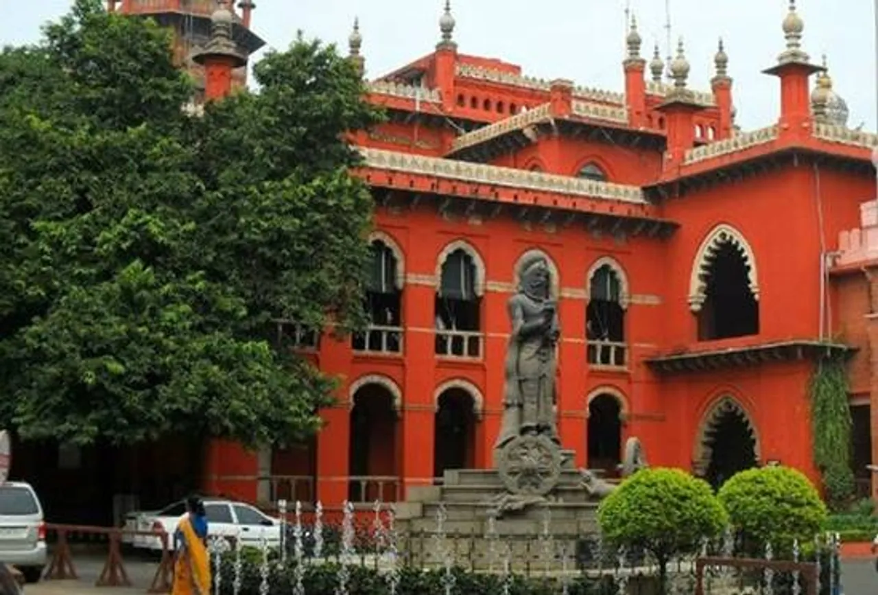 Madras High Court Sent Notice To Government Of India, 10 Percent Reservation, 10 சதவிகித இட ஒதுக்கீடு, சென்னை உயர் நீதிமன்றம்