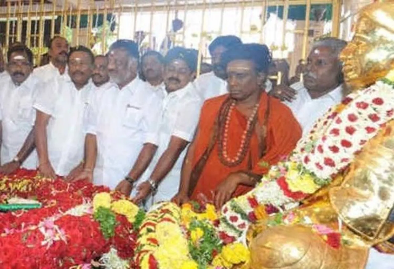 pasumpon muthuramalinga devar, cm edappadi palaniswami, deputy cm o.panneerselvam, mk stalin, aiadmk, tamilnadu government, devar jeyanthi