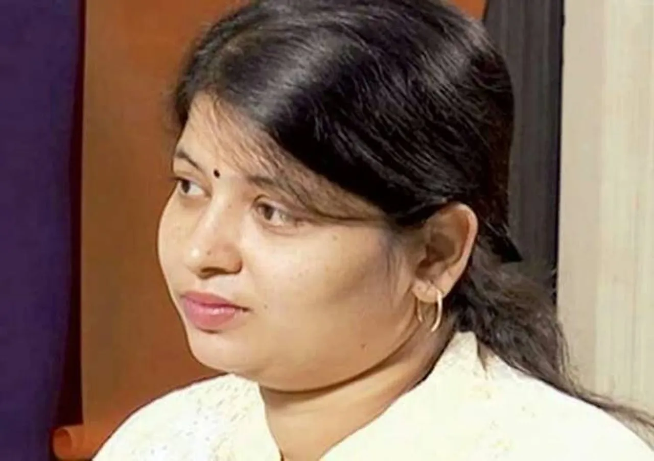 jeyalalitha, bengaluru amrudha, aiadmk, supreme court of india, karnataka high court