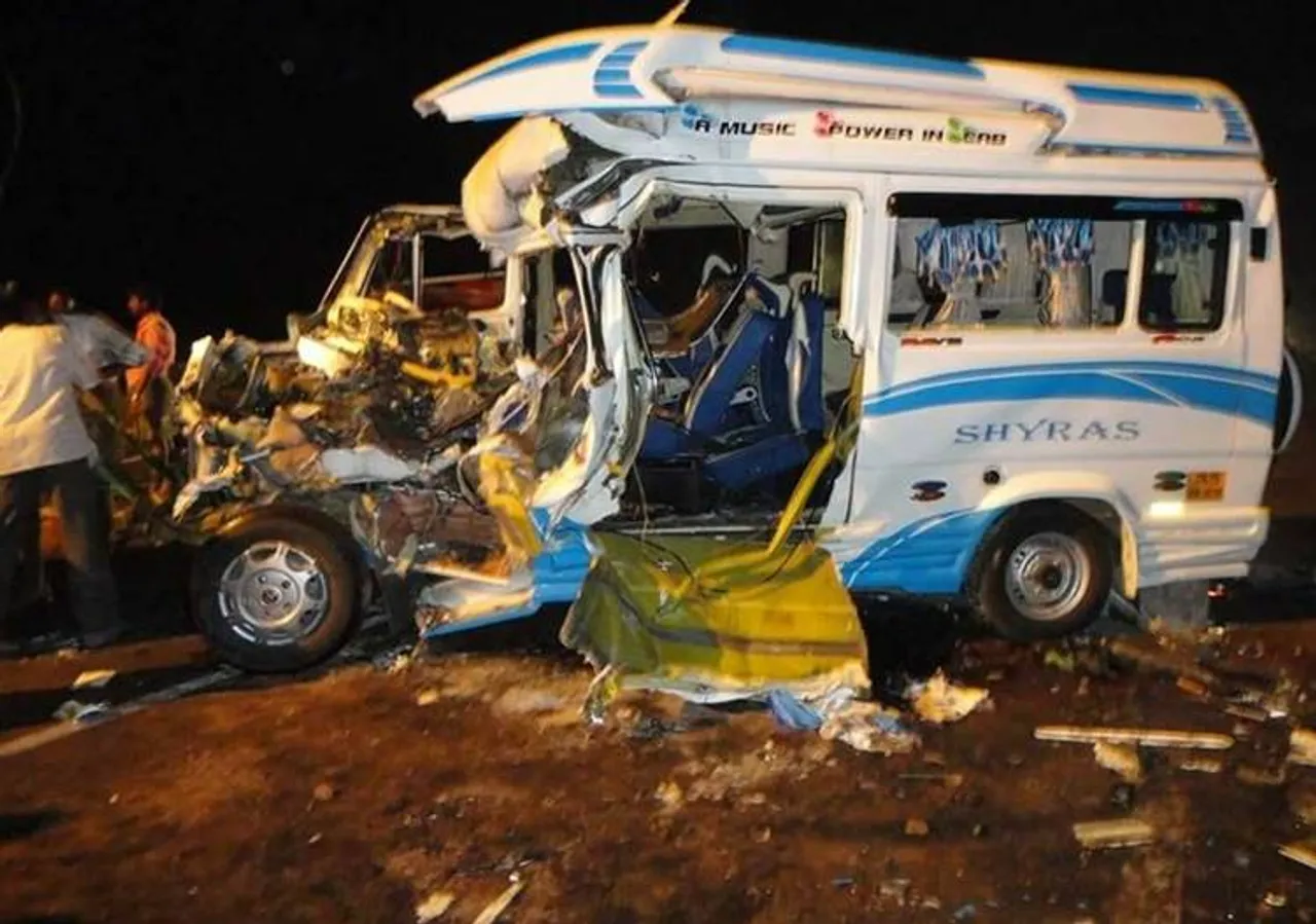 tiruchirapalli district, kanyakumari district, major accident at tiruchi district, 10 killed, lorry-tempo collision