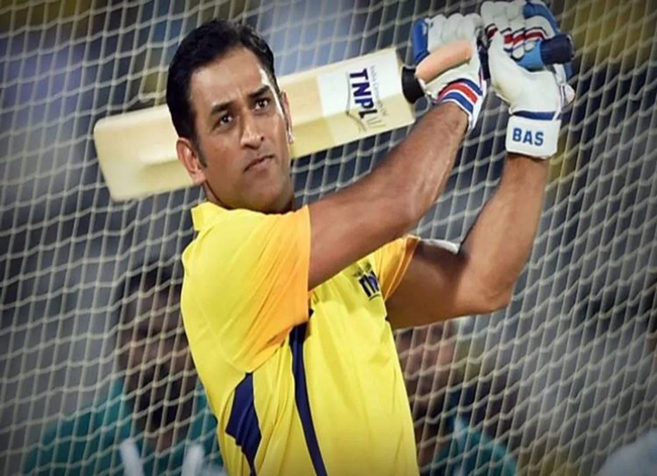 Dhoni's Instagram post goes viral