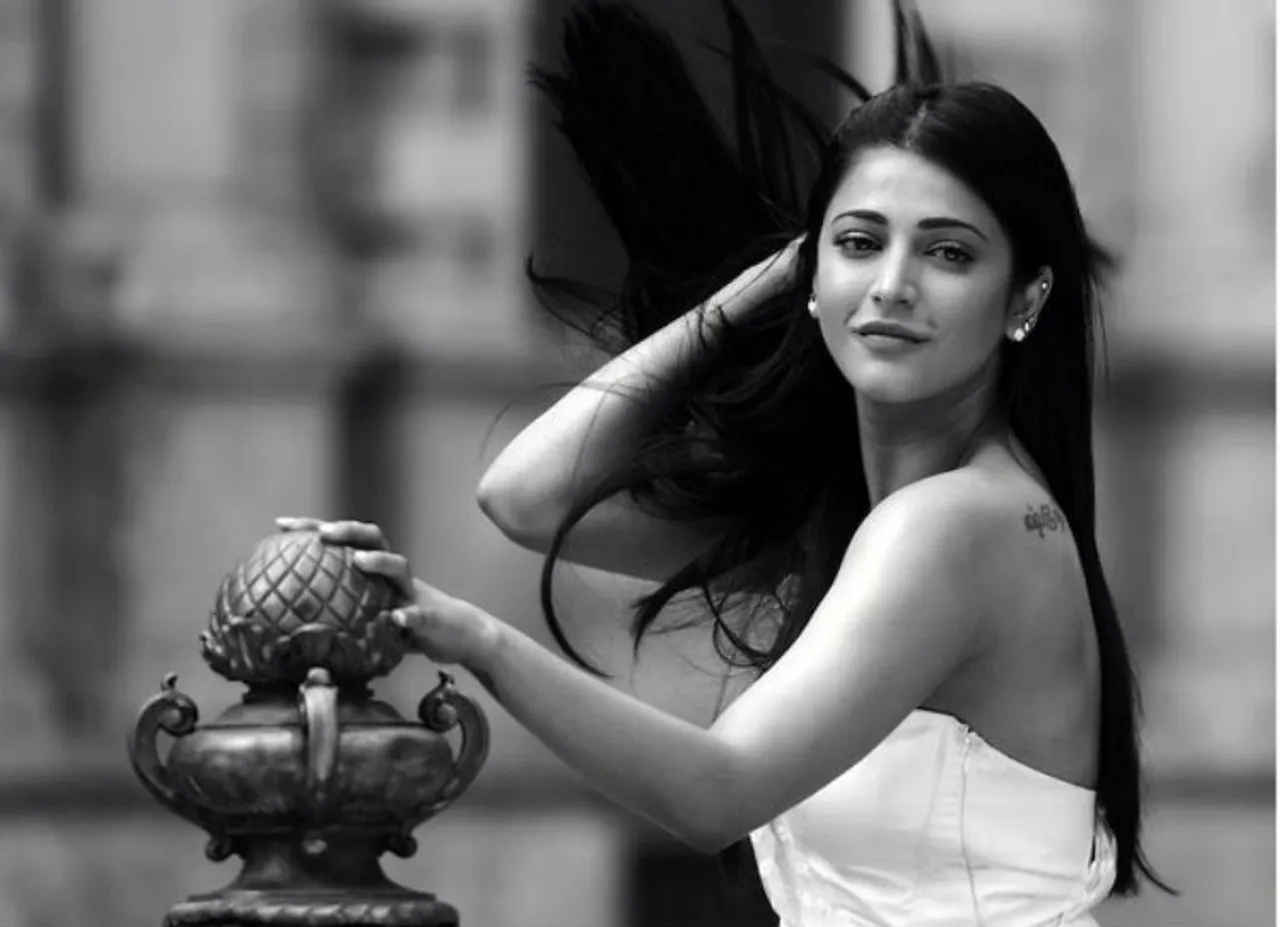 shruti haasan in pink telugu remake, vakeel saab