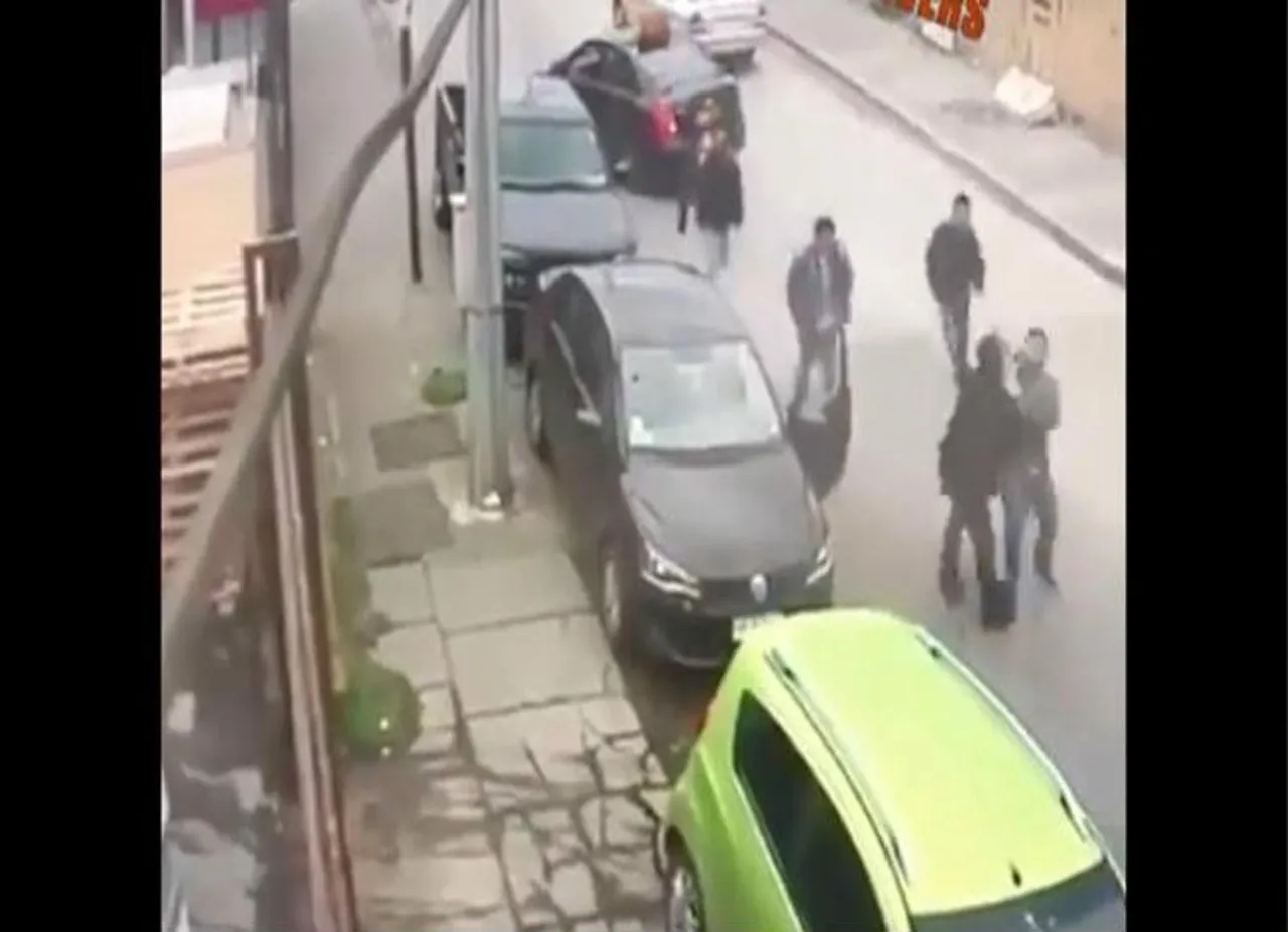 viral video - car theft