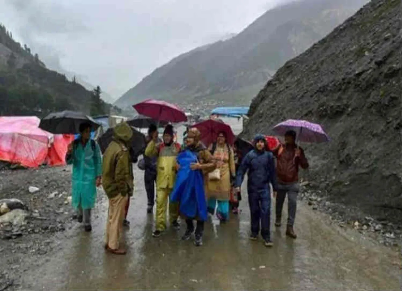 Tamilnadu people stranded in nepal