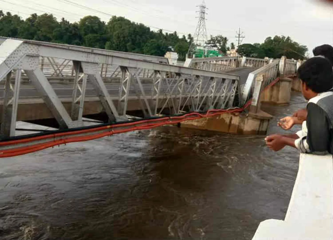 கொள்ளிடம் பாலம், காவேரி வெள்ளம், தென்மேற்கு பருவமழை