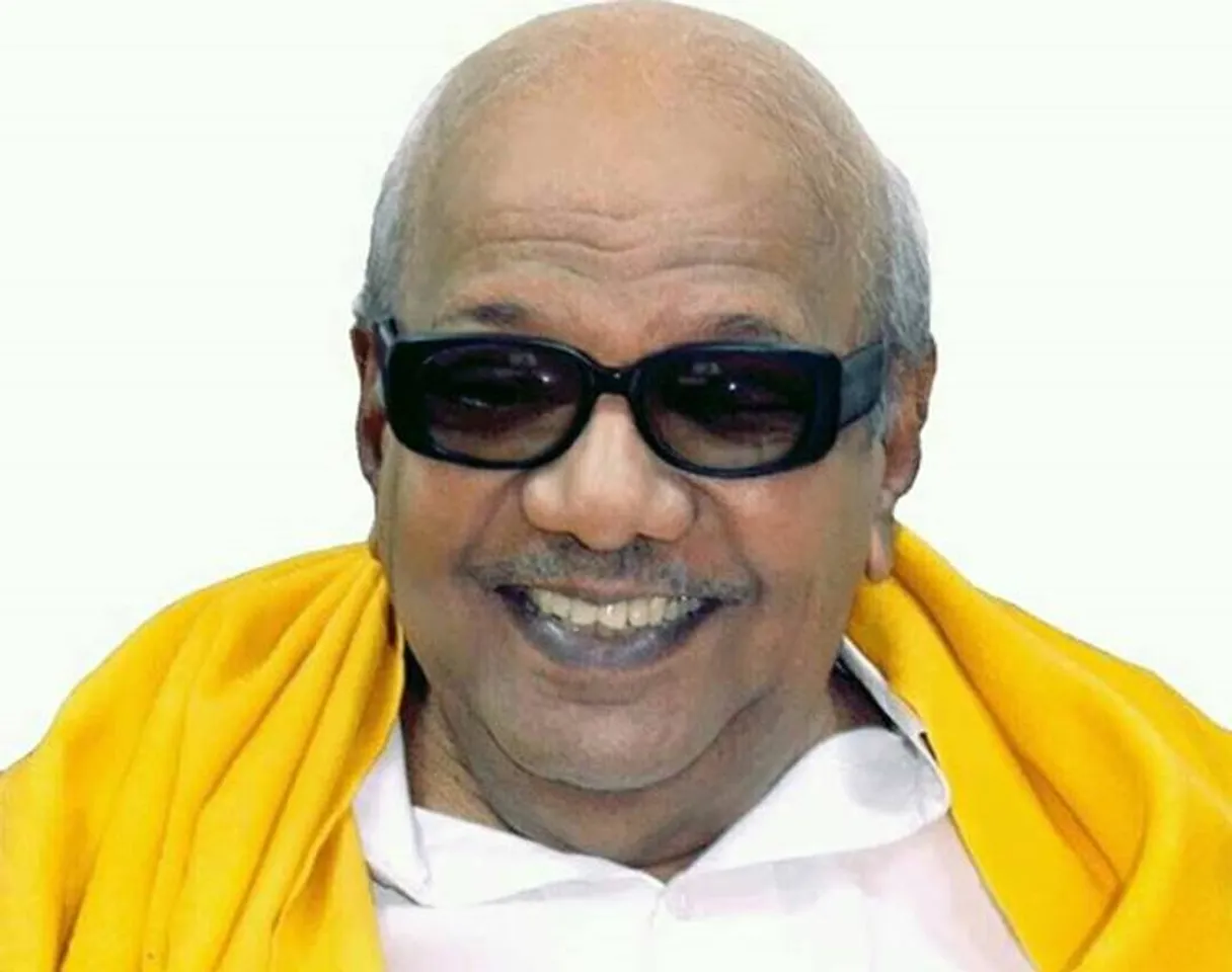 Temple for Former CM Karunanidhi, Temple for Karunanidhi near Rasipuram, கருணாநிதிக்கு கோயில், ராசிபுரம் அருகே கருணாநிதி கோயில், DMK leader Karunanidhi, Arunthathiyar, Rasipuram, Former CM of Tamil Nadu