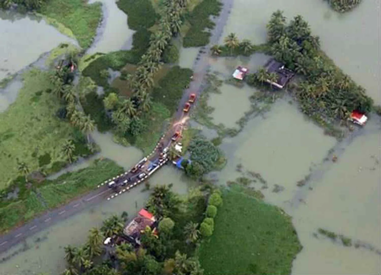 கேரள வெள்ள சேதாரம், கேரளா மழை, கேரளா வெள்ளம், பினராயி விஜயன்