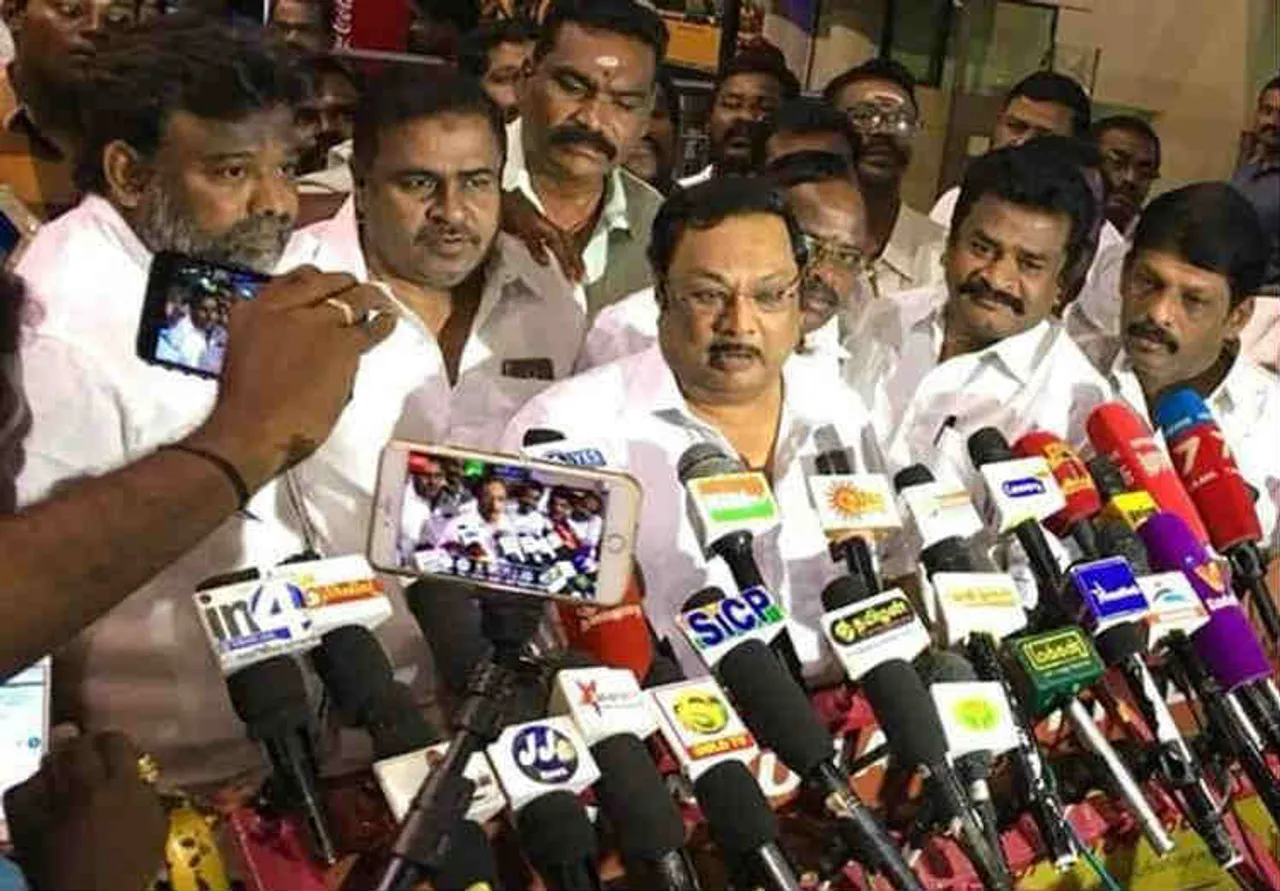 MK Alagiri Ready to Accept MK Stalin Leadership, MK Alagiri Enters into DMK, MK Alagiri in DMK, MK Stalin, DMK President MK Stalin, மு.க.அழகிரி, திமுக.வில் மு.க.அழகிரி