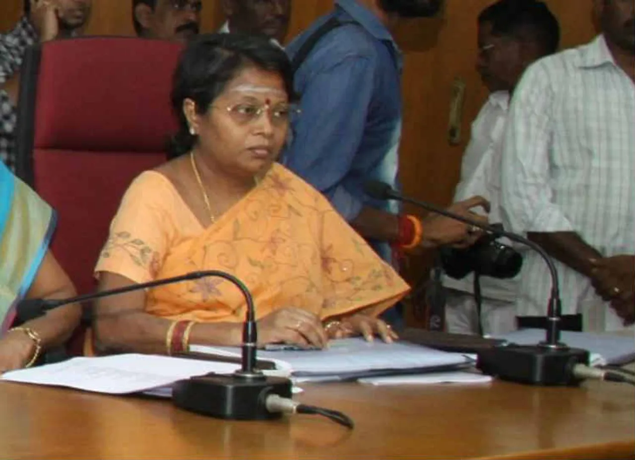 additional commissioner kavitha, கவிதா