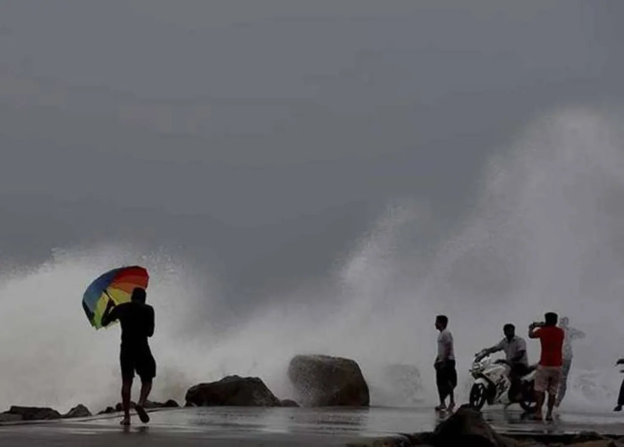 chennai weather, cyclone in chennai, தமிழ்நாடு வானிலை