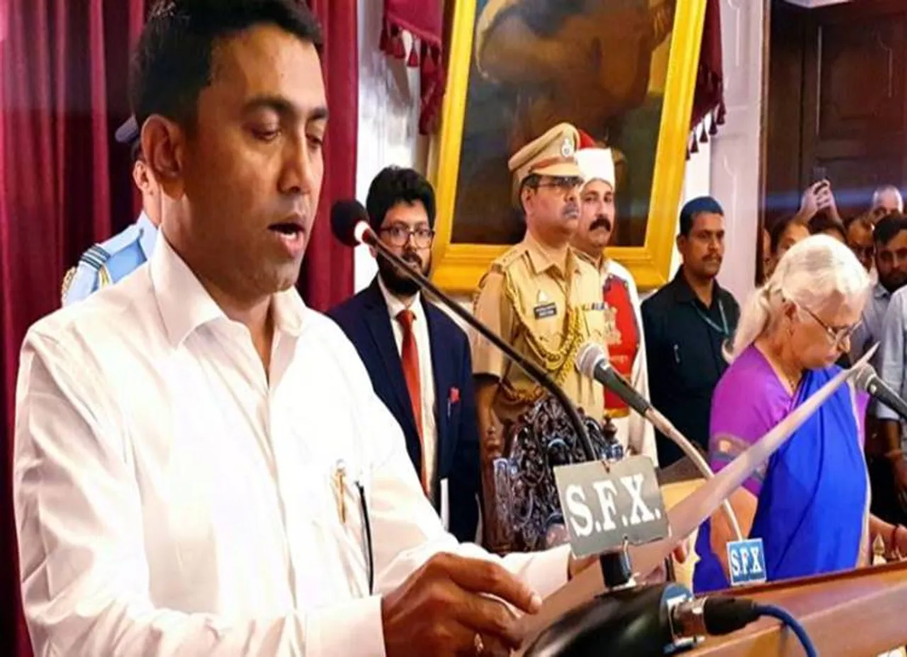 Pramod Sawant is Manohar Parrikar’s successor, takes oath as new Goa CM - கோவா புதிய முதல்வரானார் பிரமோத் சாவந்த்! நள்ளிரவில் நடந்த பதவியேற்பு!