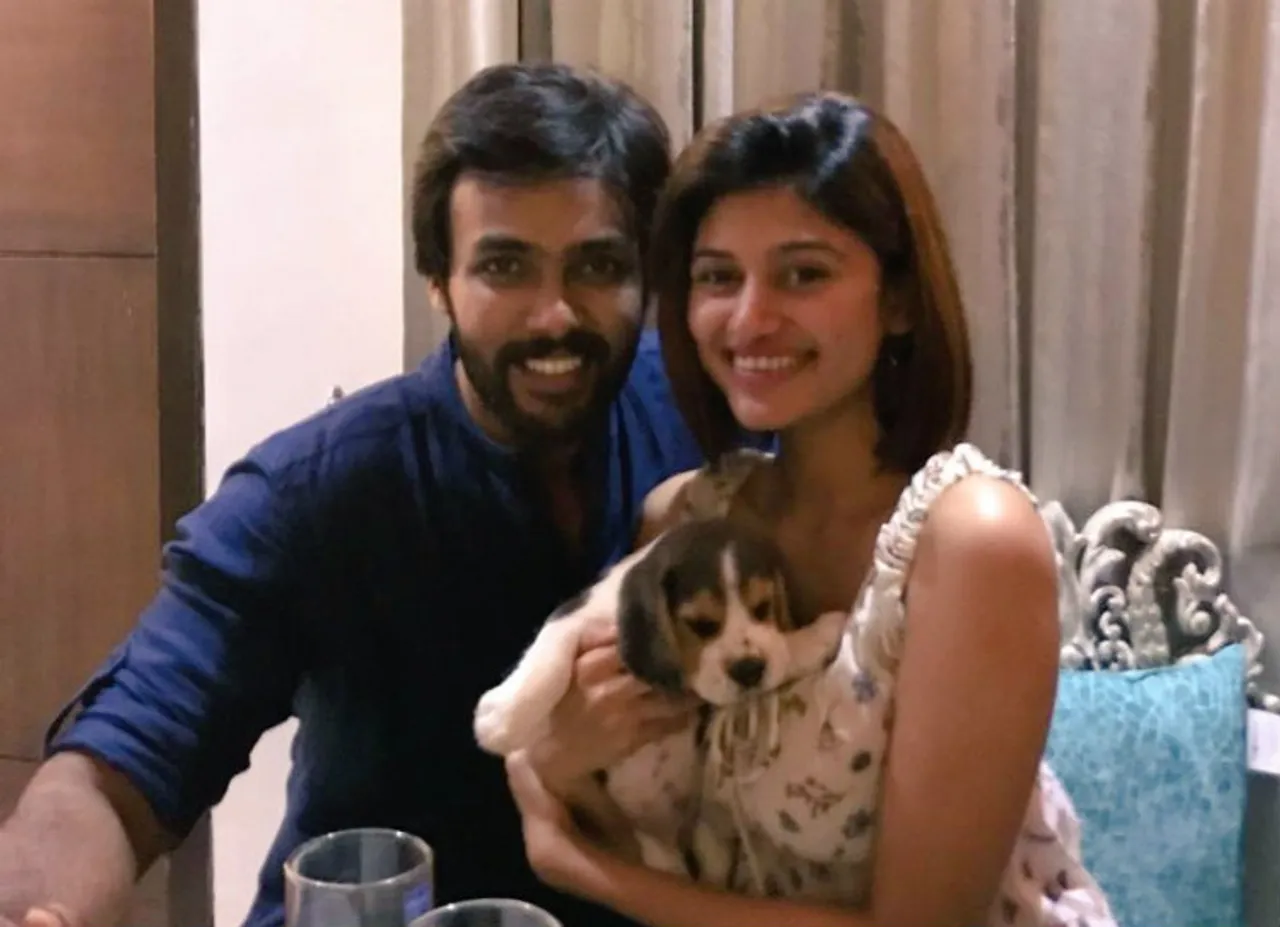 Oviya celebrates her birthday with aarav