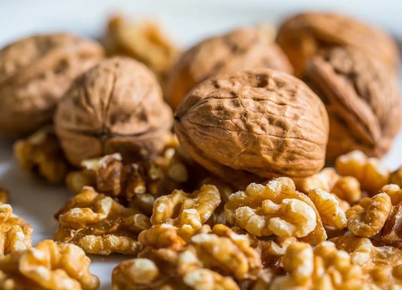 Cardio care, Healthy Diet Tips walnut benefits
