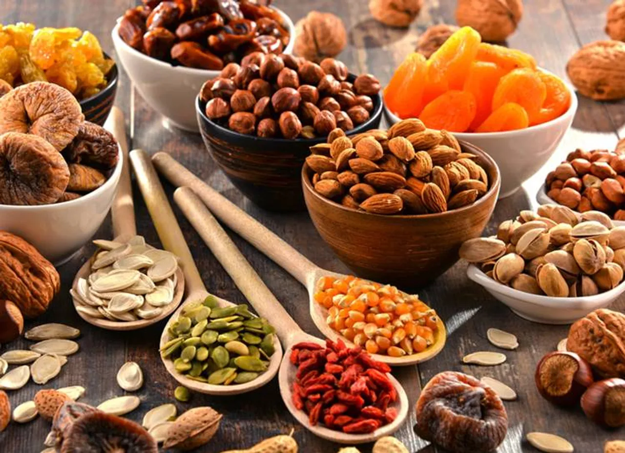 Healthy Dry fruits and Nuts Snacks for your healthy diet and fitness