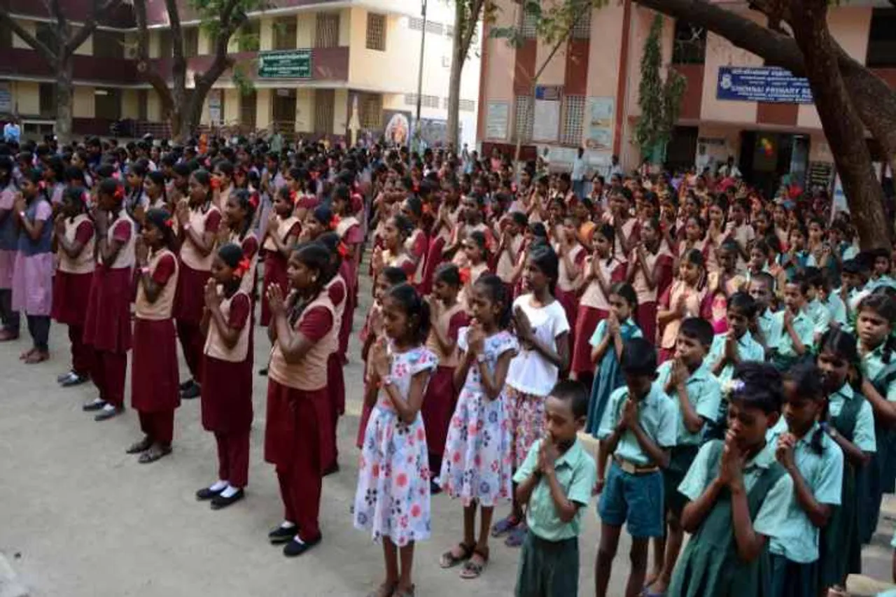 Tamil Nadu Matriculation Schools News: Tamil Nadu Matriculation Schools Reopen Date january 4 and Matriculation Schools Holiday details announced- மெட்ரிகுலேஷன் பள்ளிகள் திறப்பு ஜனவரி 4