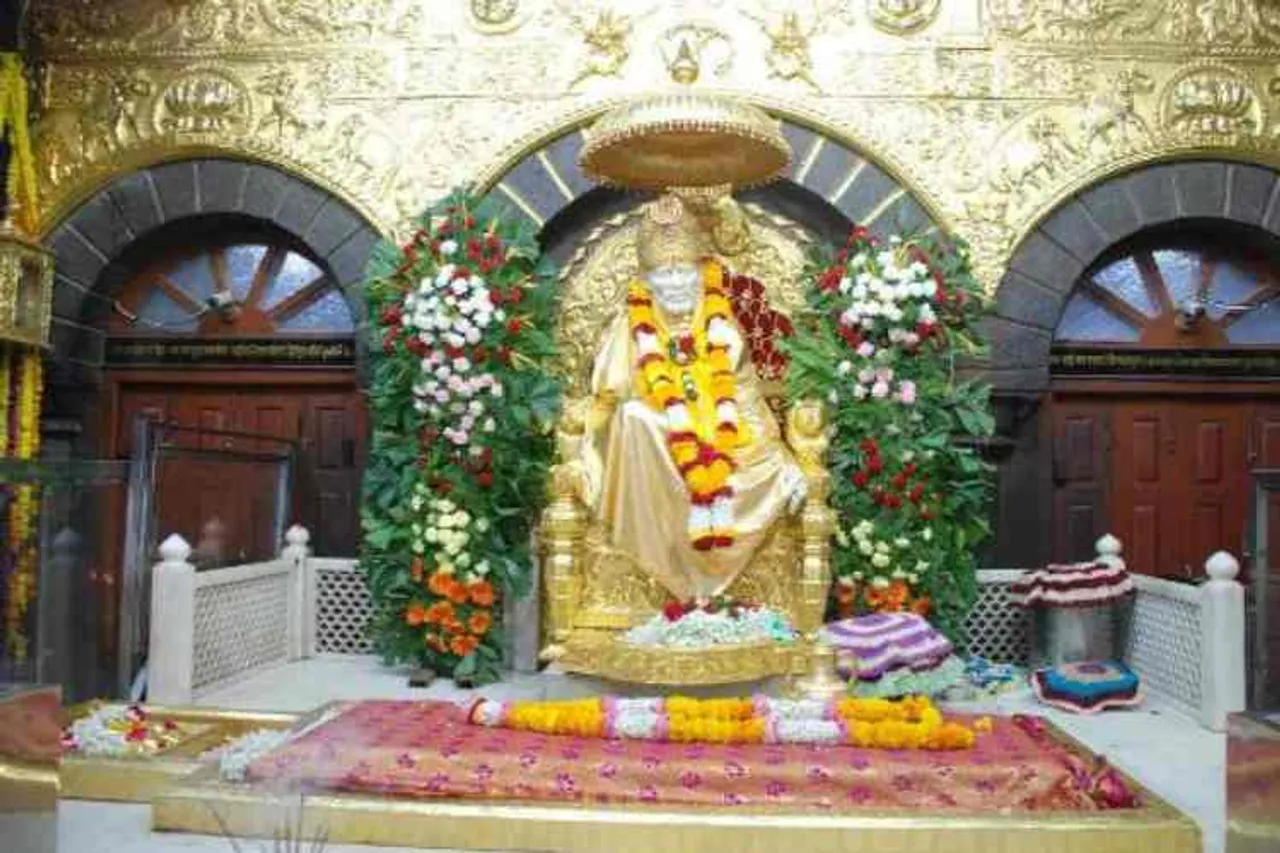 shirdi temple, shirdi saibaba temple, saibaba temple, shirdi, shirdi maharashtra, reserve bank of india, rbi, nationalised banks , coins, maharashtra, ஷீரடி கோயில், ஷீரடி சாய்பாபா கோயில் இந்திய ரிசர்வ் வங்கி, ஆர்பிஐ, பொதுத்துறை வங்கிகள், மகாராஷ்டிரா