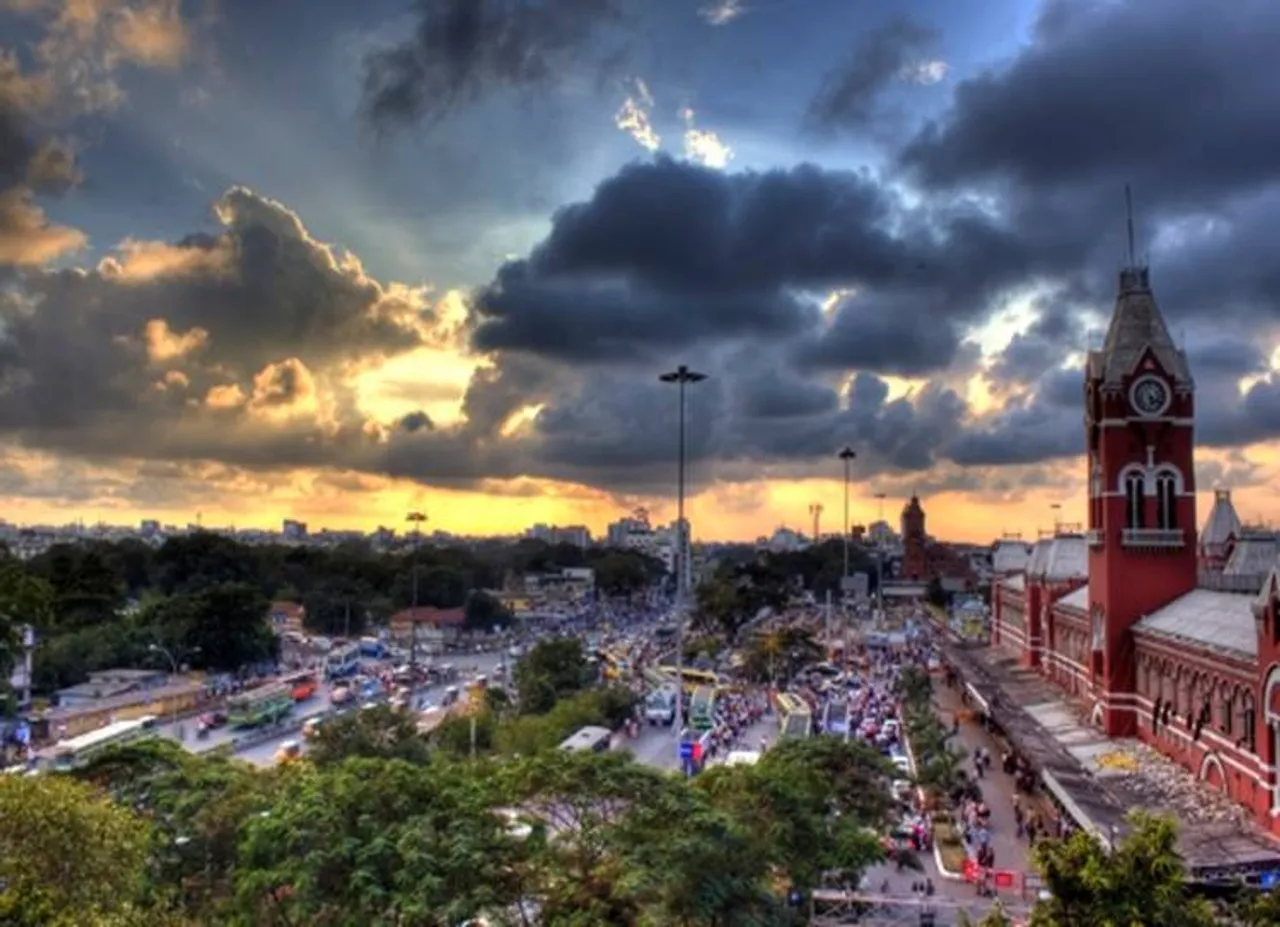 tamil nadu weatherman about chennai rain - 'தண்ணீர் பிரச்சனை தீரும் என்று நினைக்க வேண்டாம்' - தமிழ்நாடு வெதர்மேன் எச்சரிக்கை