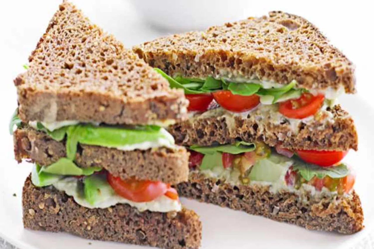 Bread Sandwich Recipe, How to Make Bread Sandwich