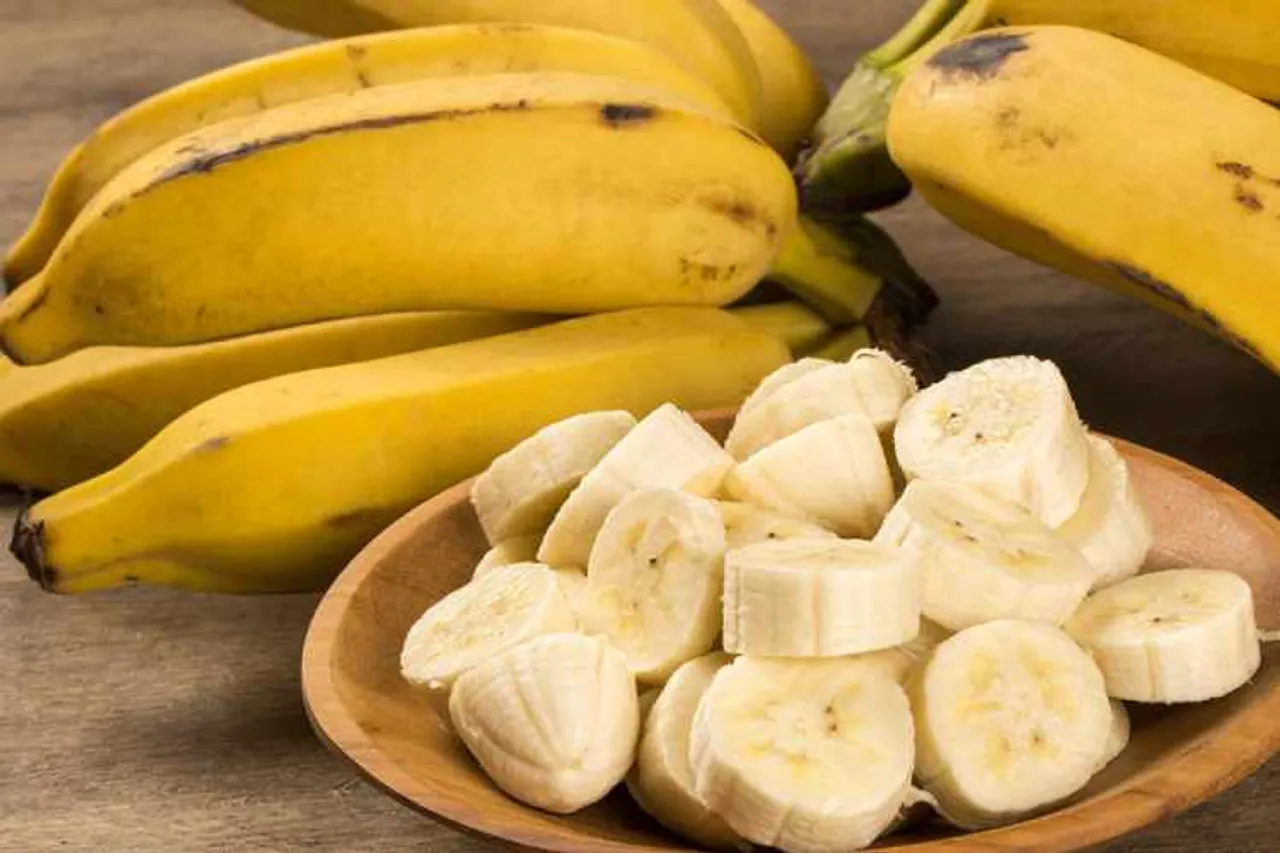 banana, potasssium, carbohydrate, metabolism, protein, body weight, வாழைப்பழம், பொட்டாசியம், கார்போஹைட்ரேட், வளர்சிதைமாற்றம், புரதம், உடல்எடை