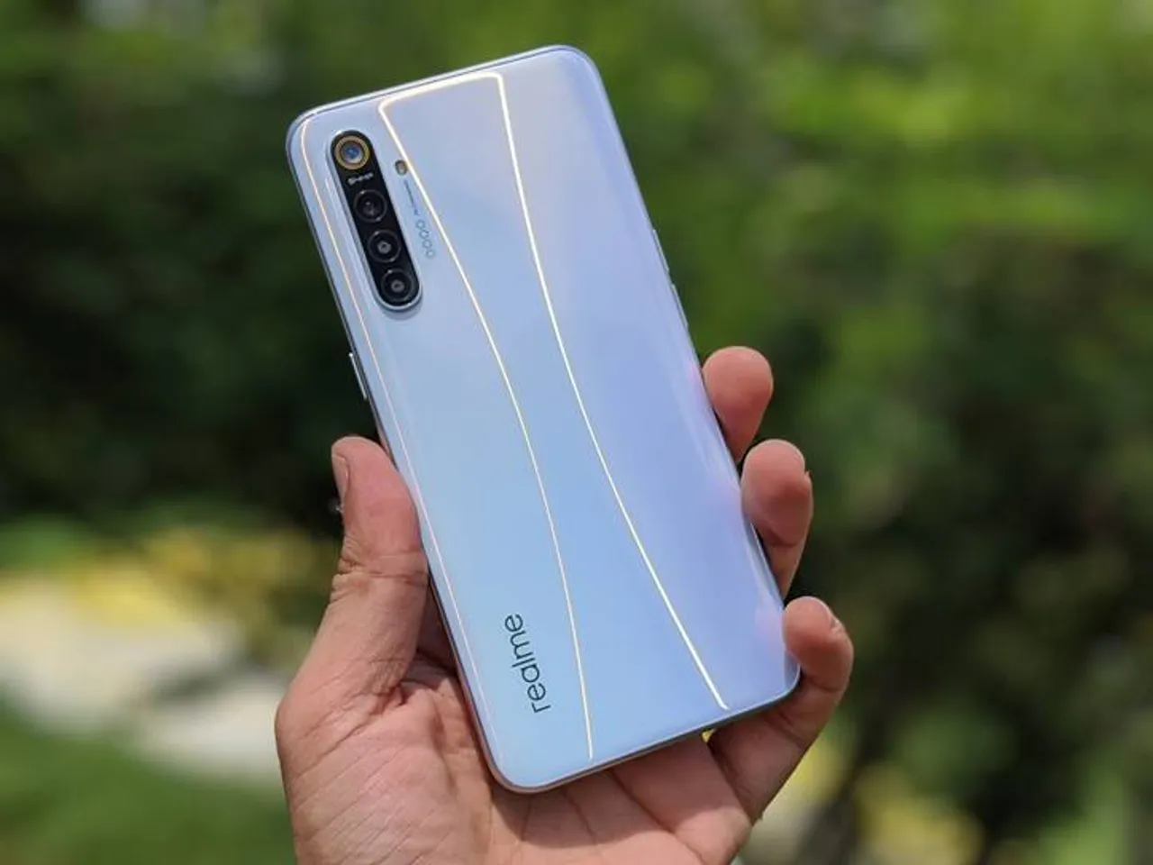 Realme XT smartphone review, specifications, price, availability