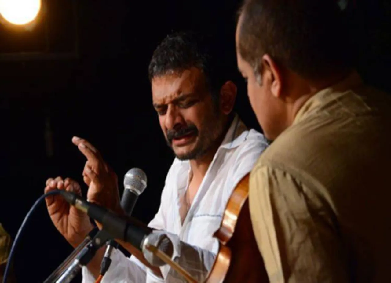 tm krishna song bout kashmir Postcard to Kashmir - 'தொலைபேசி மணி ஒலிக்காத காஷ்மீருக்கு ஒரு தபால்' - பாடல் வெளியிட்ட டிஎம் கிருஷ்ணா