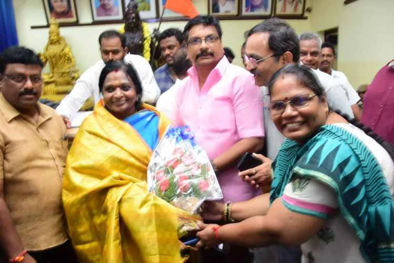 Tamilisai Soundararajan, Telangana Governor Tamilisai Soundararajan, Bjp, BJP President Tamilisai, தெலங்கானா ஆளுநர் தமிழிசை சௌந்தரராஜன், தமிழக மக்கள் மகிழ்ச்சி, Tamilisai as Telangana Governor, All Party leaders wishes, public wishes Tamilisai