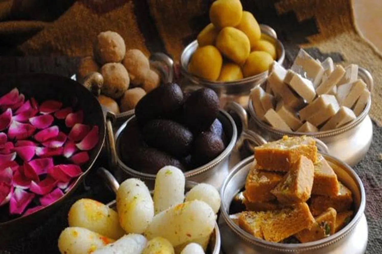 diwali special sweets - இந்தியாவின் ஸ்பெஷல் தீபாவளி பலகாரங்கள்