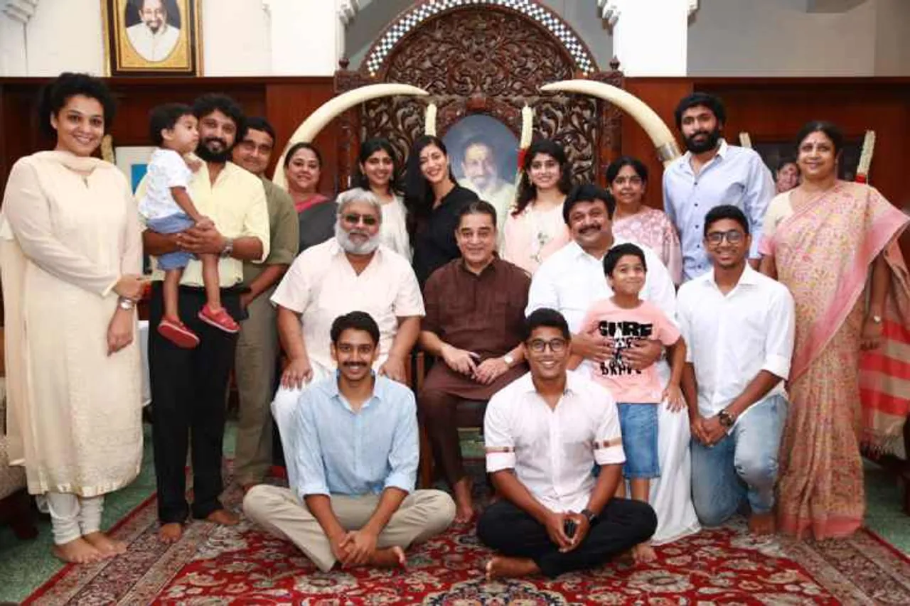 kamalhaasan, sivajiganeshan, ulaga nayagan, nadigar thilagam, annai illam, feast, sruthi haasan, prabhu, ramkumar