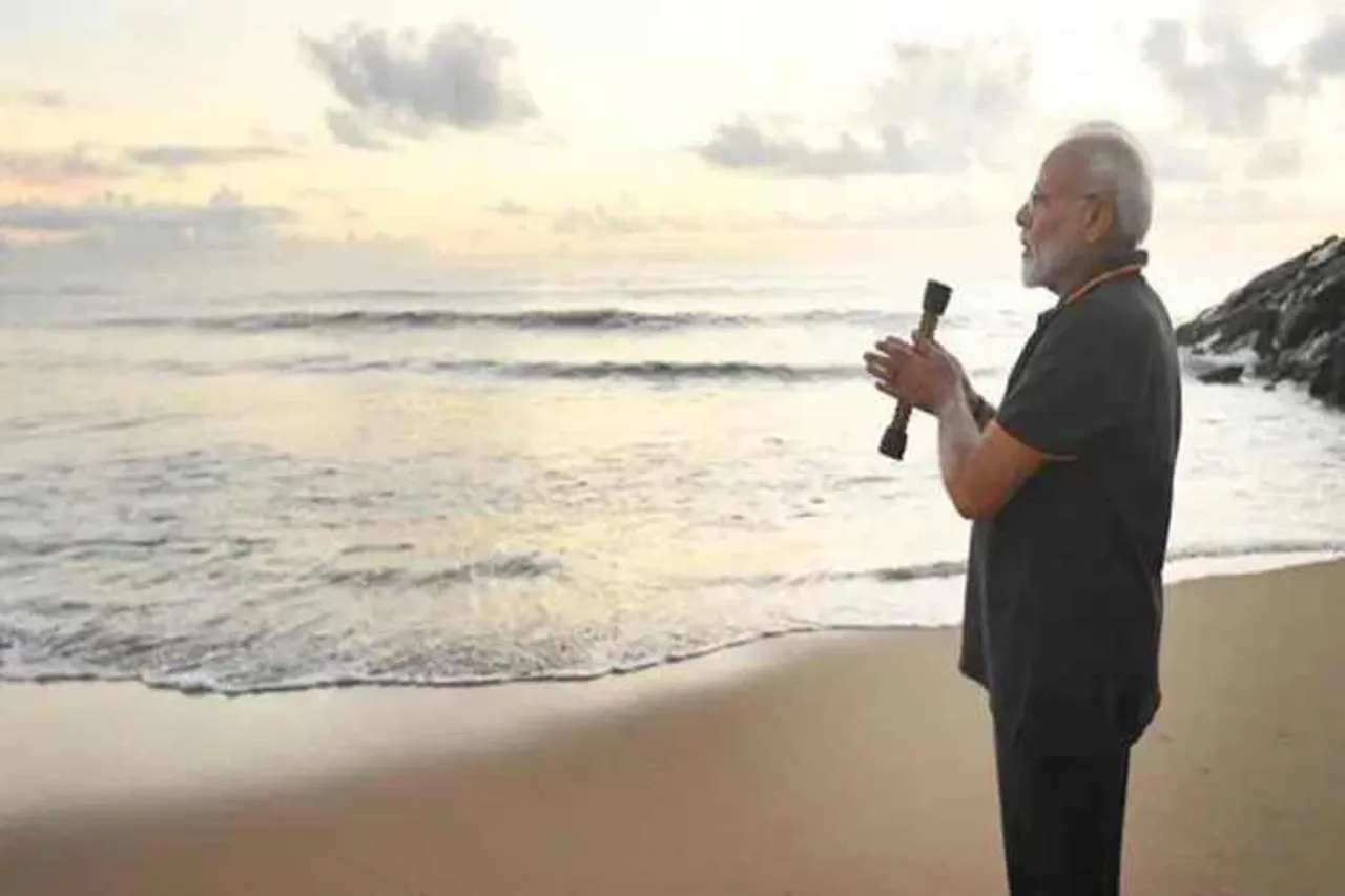 pm modi plogging, pm modi mallapuram beach, pm modi-xi jinping, plastic ban, modi-xi summit, india-china, indian express