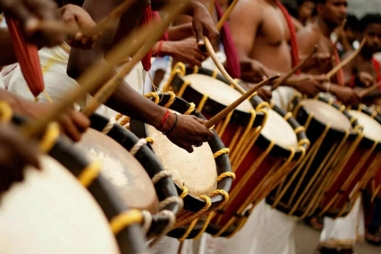 Mukkala Muqubla song, chendai band