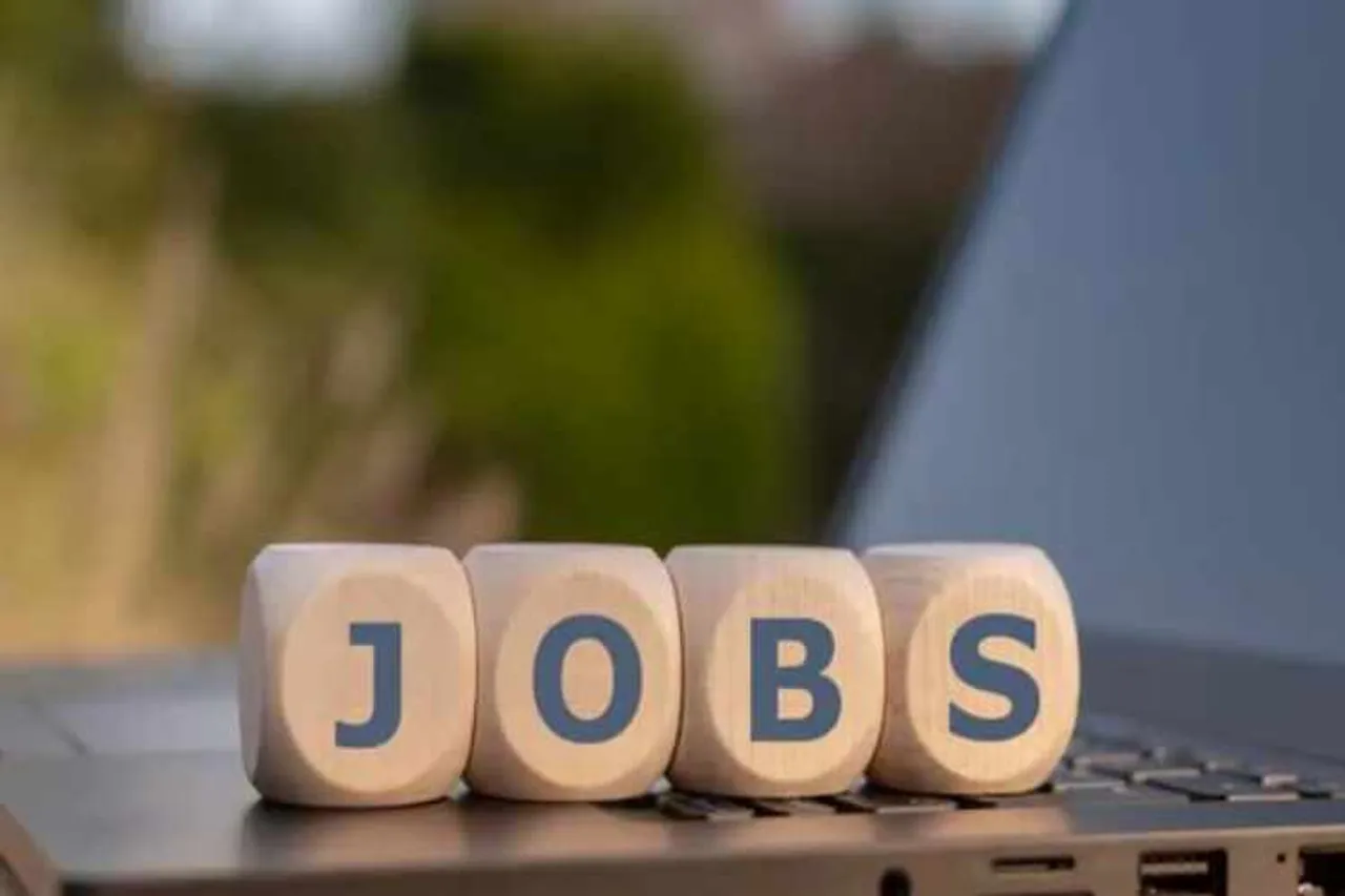 government jobs in 2020 : RRB, IBPS Clerk Exam, SBI Clerk Exam, UPSc Notification ,