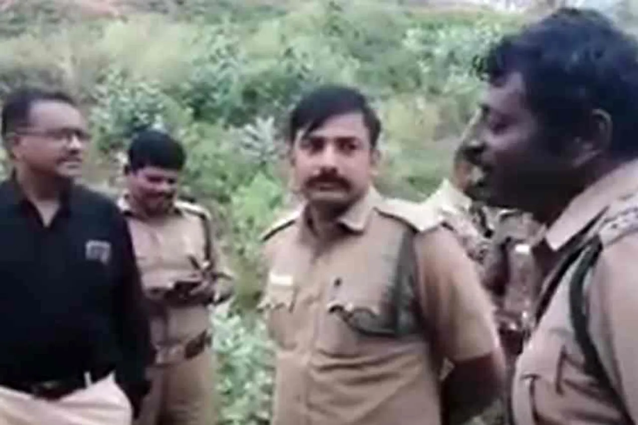 forest guard singing song, forest guard singing ilaiyaraja song to alleviate workload stress, வனக் காப்பாளர், பணிச்சுமை அழுத்தத்தைப் போக்க பாடிய வனக் காப்பாளர், வைரல் வீடியோ, forest guard singing, forest guard singing video, forest guard singing video viral