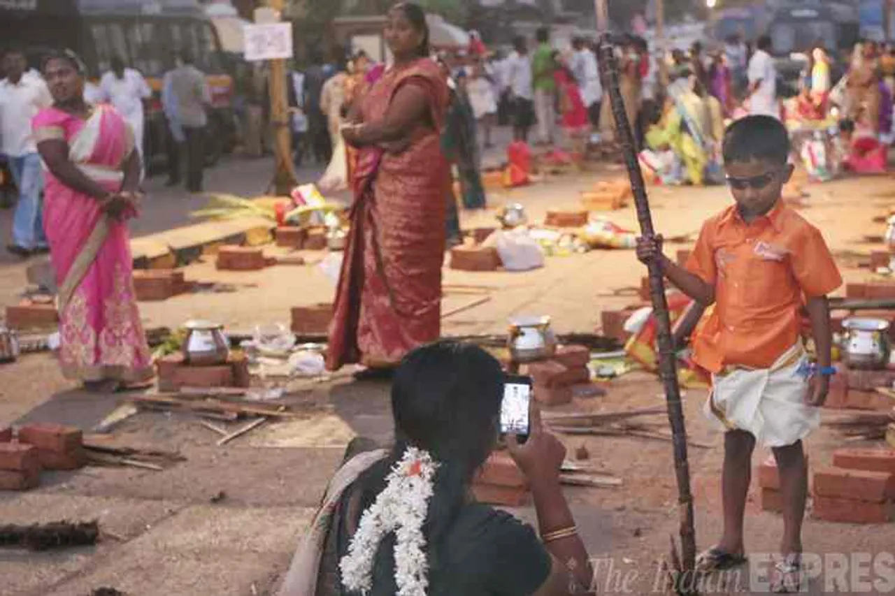 pongal, pongal 2020, pongal 2020 date time, pongal 2020 puja time, பொங்கல், பொங்கல் 2020, பொங்கல் பண்டிகை pongal 2020 holidays, pongal recipe, ven pongal, sweet pongal, chakkara pongal, sarkarai pongal recipe,how to make pongal