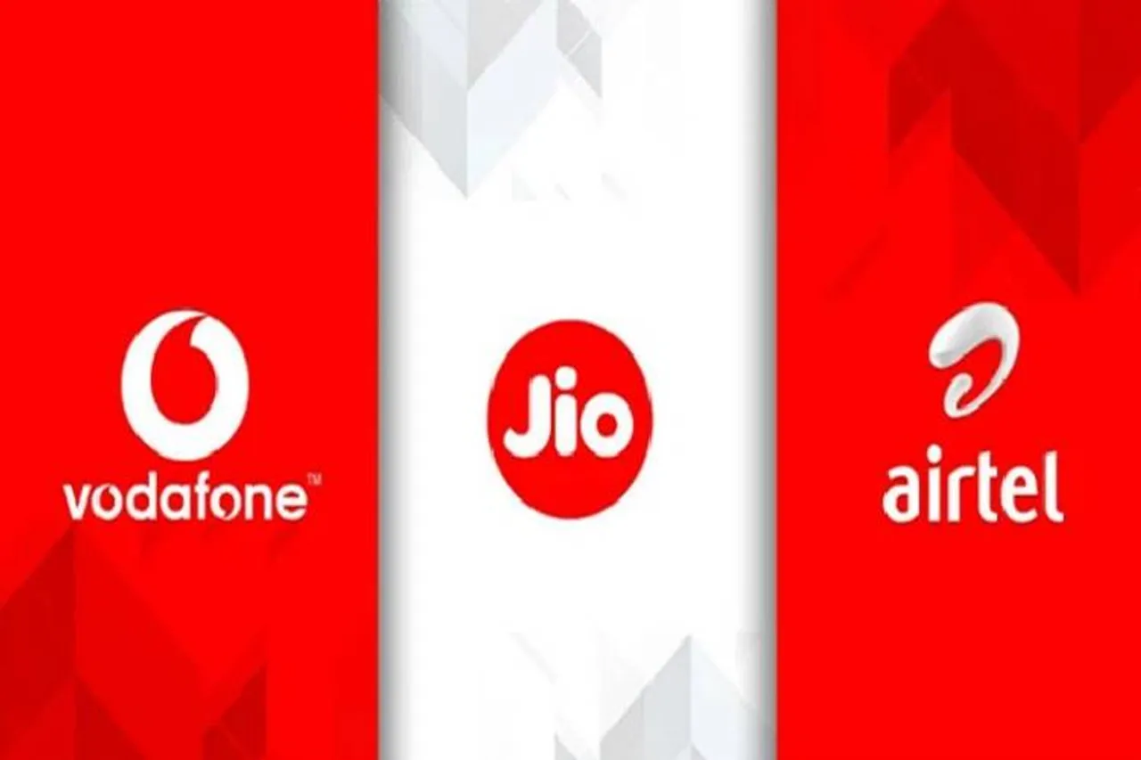 Jio Airtel Vodafone Best monthly prepaid recharge plans