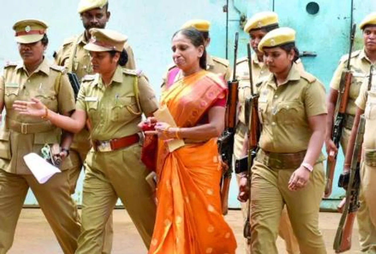 perarivalan nalini 7 members release tn govt madras high court