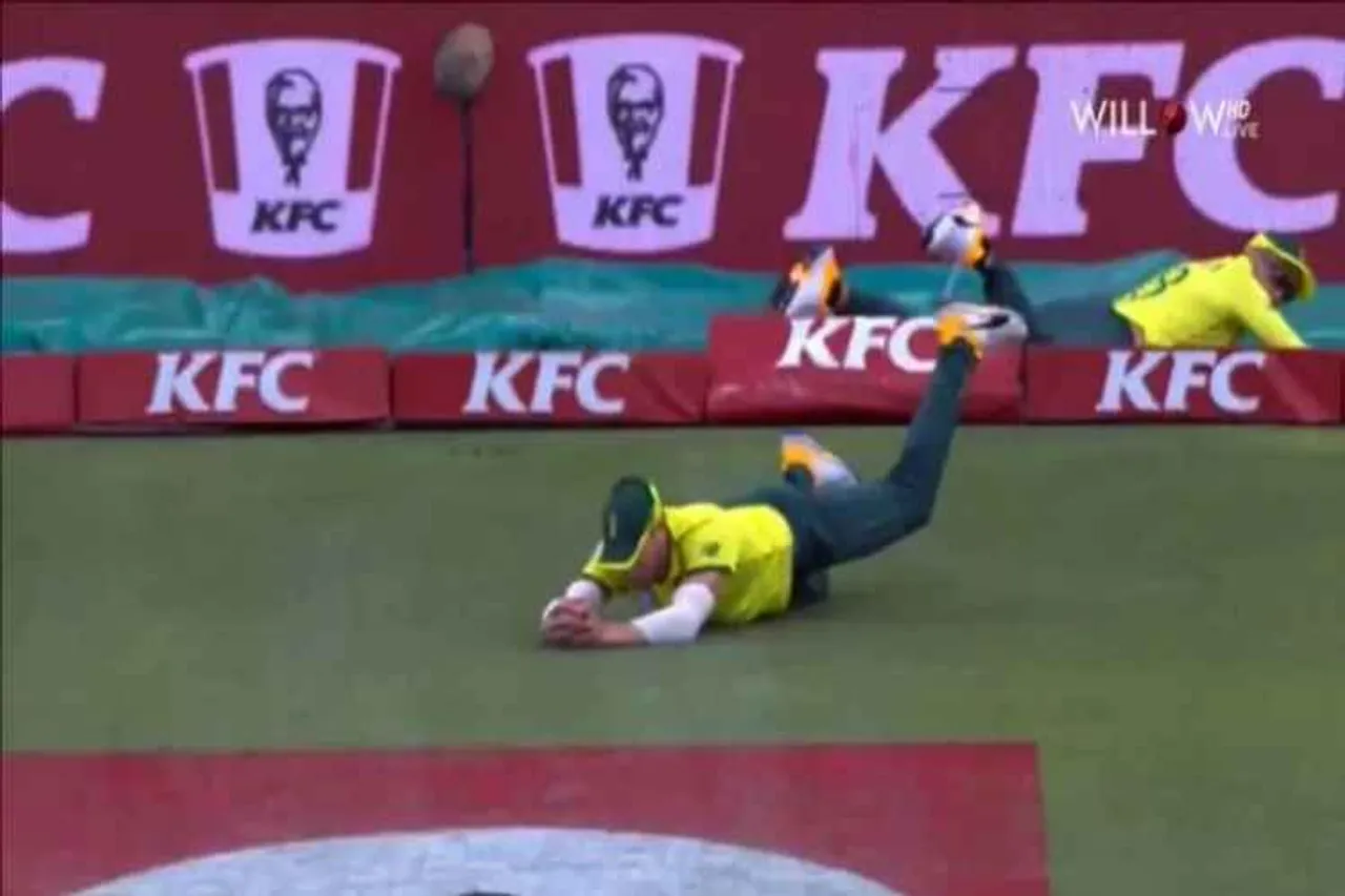 faf du plessis, david miller, du plessis miller catch, faf du plessis relay catch, david miller relay catch, south africa vs australia, sa vs aus, cricket news